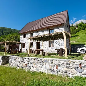 ** Pensión Panorama Albania